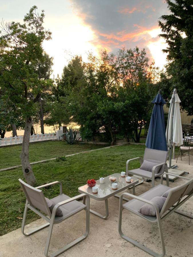 Beach House Valerija Рованьска Экстерьер фото